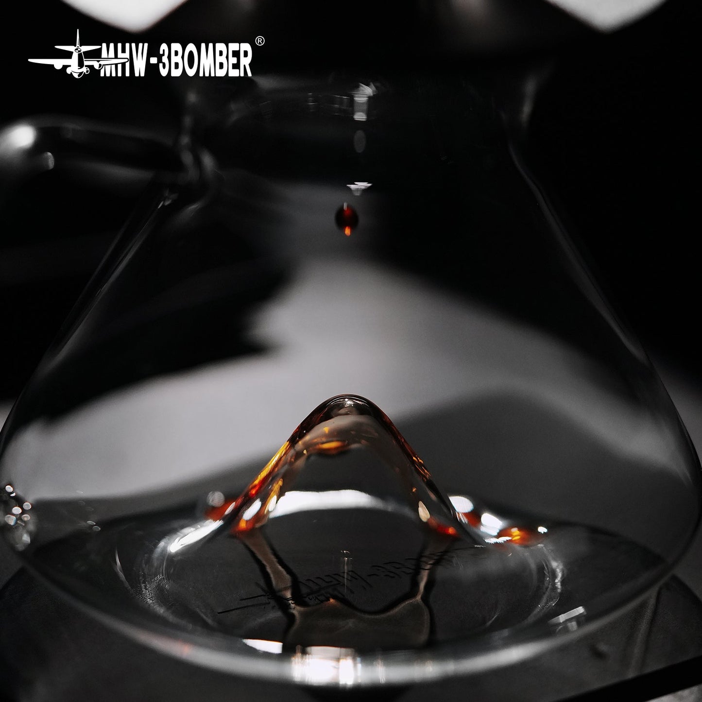 MHW-3BOMBER Hill Coffee Server