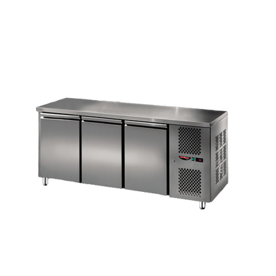 Mastercool P-TF03MIDGN 3-Door Refrigerated Counter R290