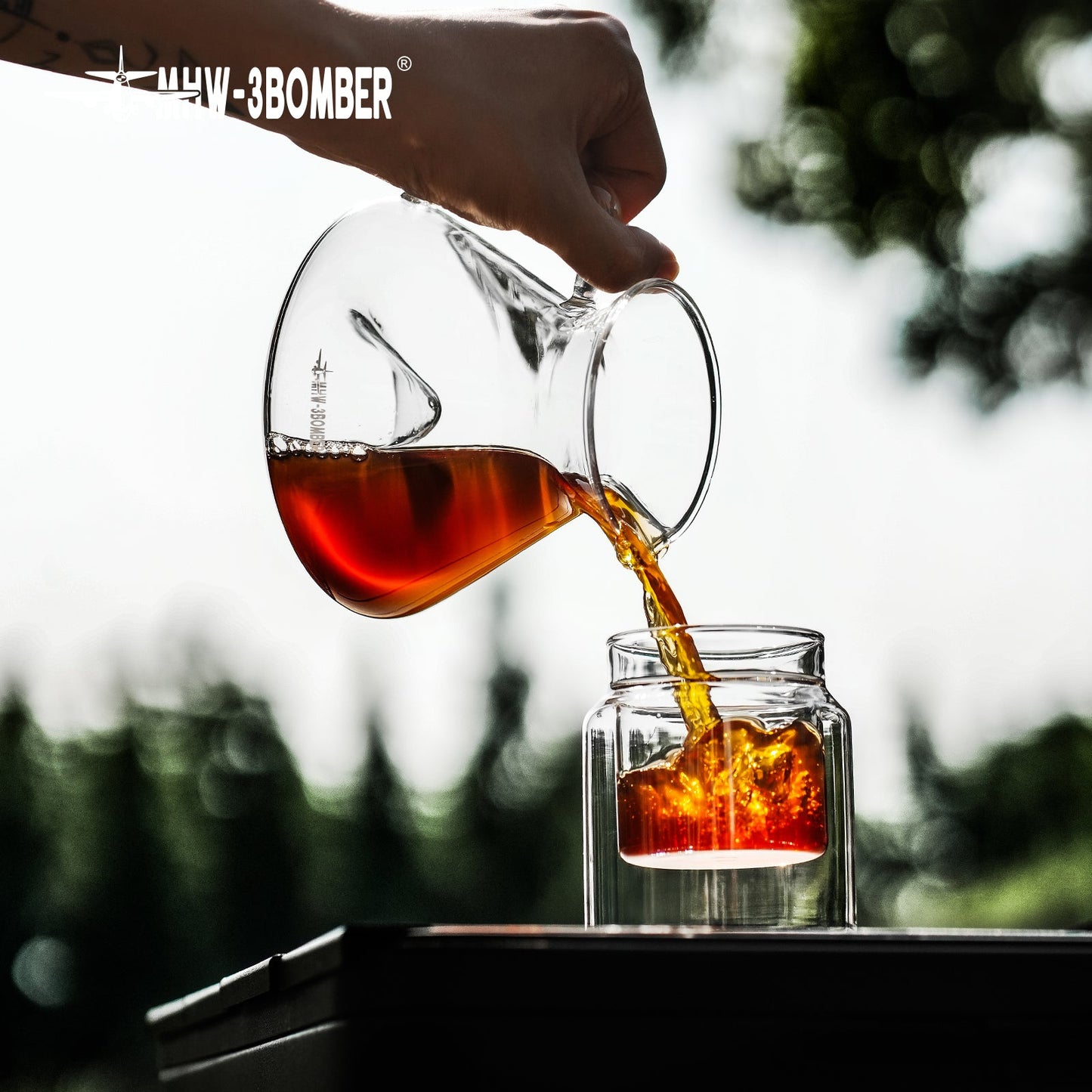 MHW-3BOMBER Hill Coffee Server
