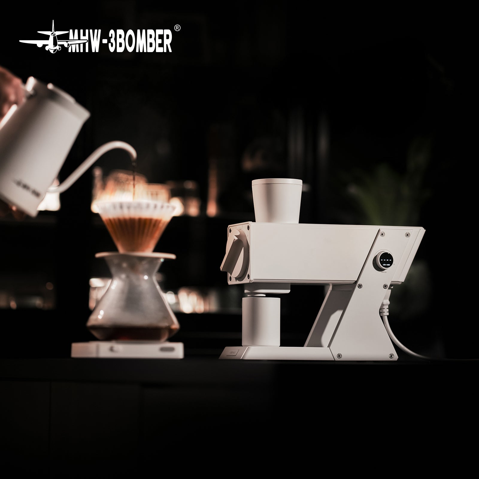 MHW-3BOMBER F74 Navigator Electric Coffee Grinder - Black
