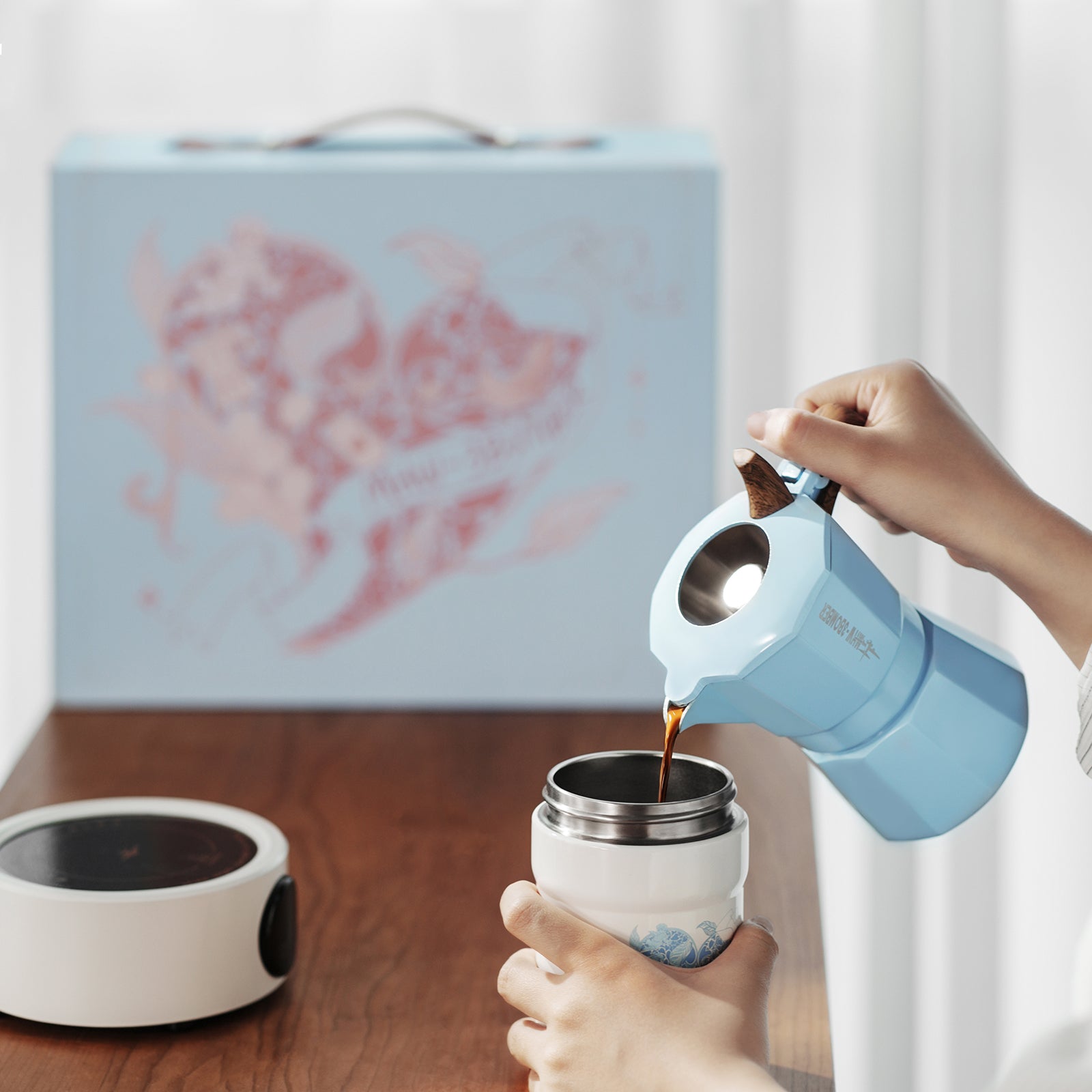 MHW-3BOMBER Flipped Moka Pot Gift Box - Blue