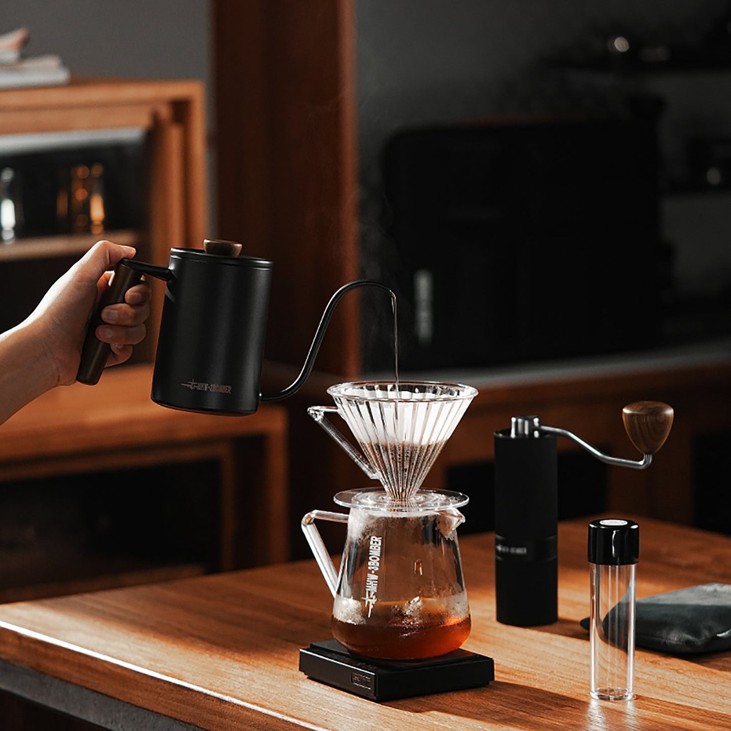 MHW-3BOMBER Portable Pour-Over Set - DZ8002