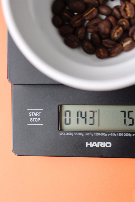 Hario V60 Drip Coffee Scale - Black